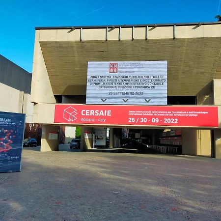 דירות בולוניה Travel Fiera מראה חיצוני תמונה